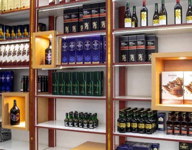 DJ Liquor Store 5