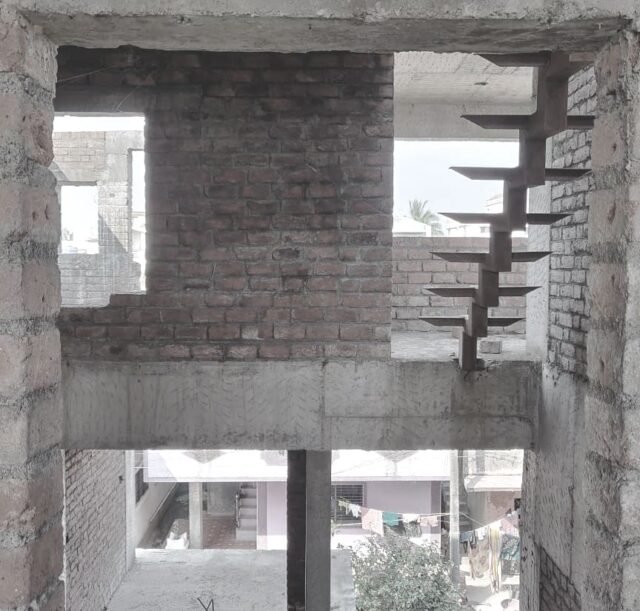 House That Connects 7